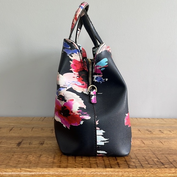 Kate Spade Black and Pink Floral Shoulder Bag - Picture 2 of 16